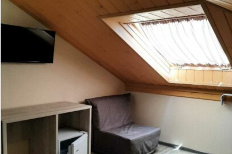 Трехместный «Стандарт Мансарда»