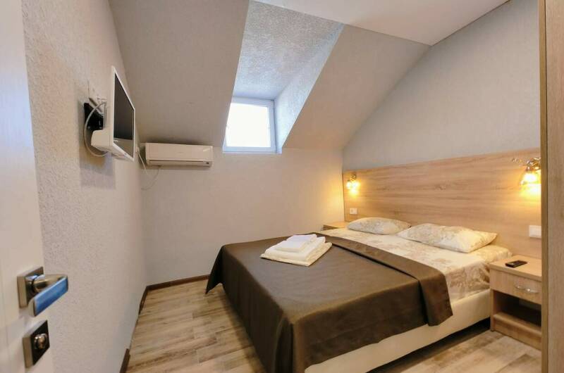 «Апартаменты» 3-х комнатные 6-ти местные