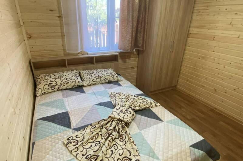 Двухкомнатный домик № 2