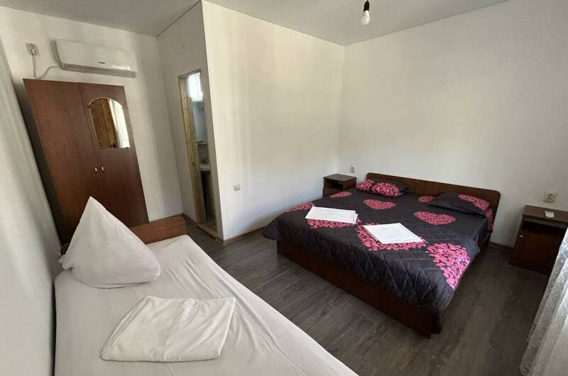 Трехместный номер «Стандарт»