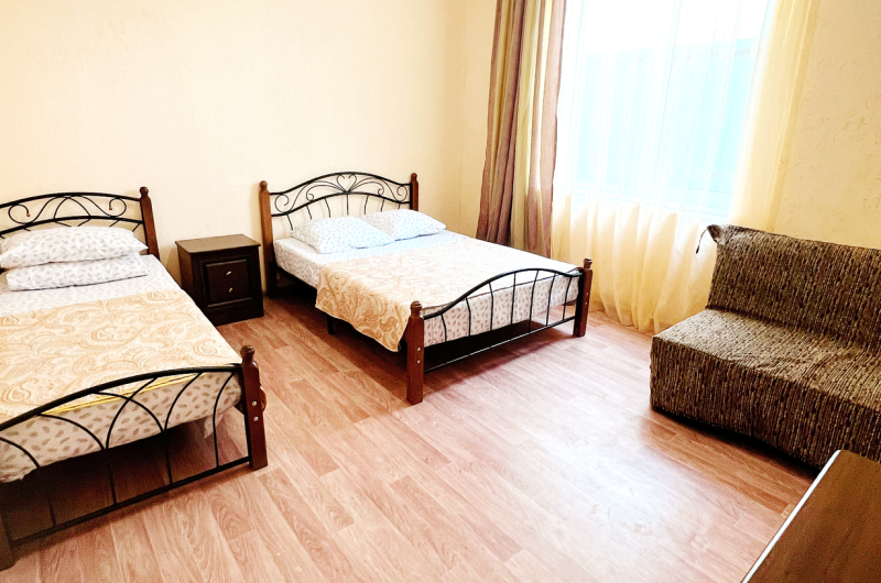 № 1 Двухкомнатный номер с кухней