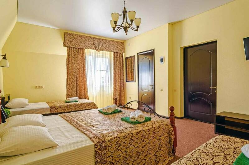 «Эконом» 3-х местный