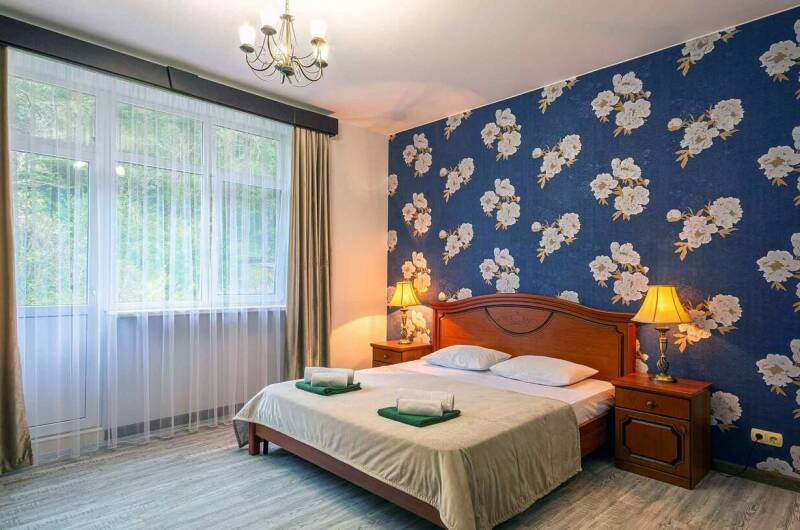 «Полулюкс» 2-х местный с доп. местом