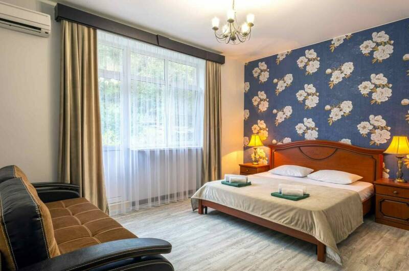 «Полулюкс» 2-х местный с доп. местом