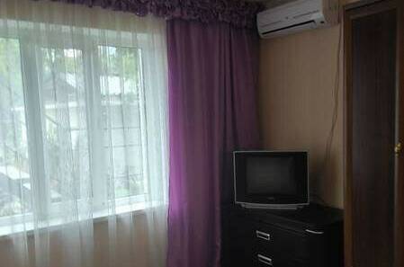 Двухкомнатный номер с кухней (1 этаж)