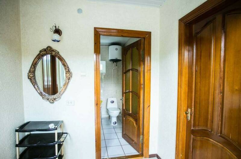 Двухкомнатный номер с кухней (1 этаж)