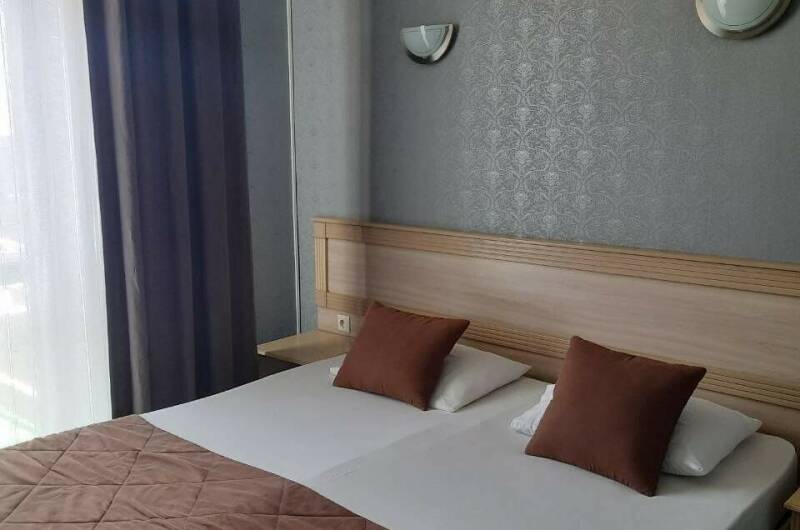 «Делюкс» 3-х местный