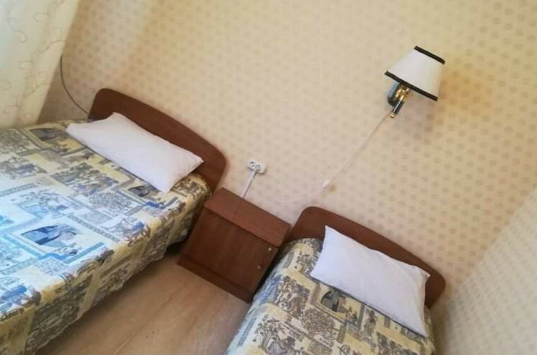 № 8 «Полулюкс» 2х местный