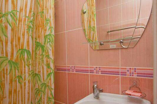 Двухместный с двуспальной кроватью