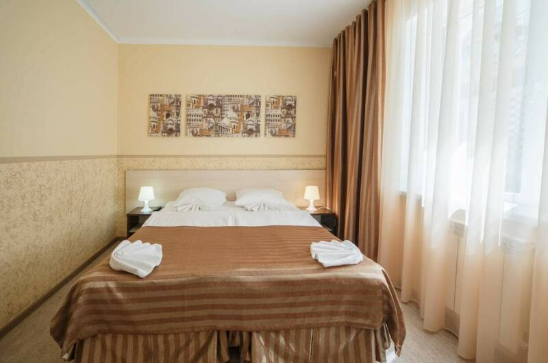 «Полулюкс» 2-х местный без балкона