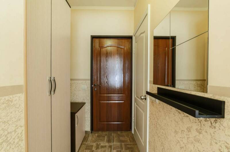 «Полулюкс» 3-х местный без балкона