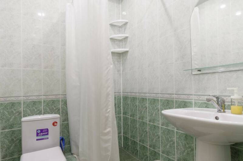 «Полулюкс» 3-х местный без балкона