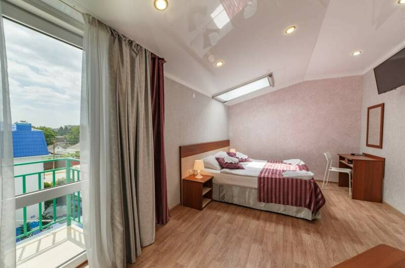 «Семейный» 2-комнатный 8ми местный