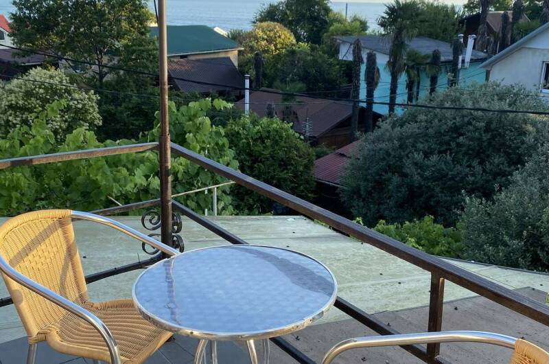 Номер «Стандарт» с балконом и видом на море «2В»