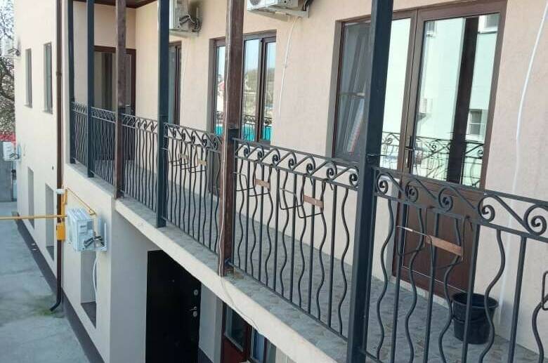 Двухкомнатная квартира с кухонной зоной