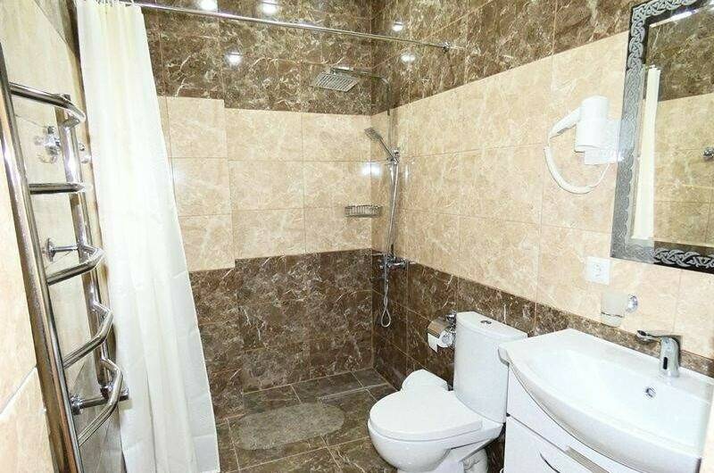 4-х местный с балконом и миникухней