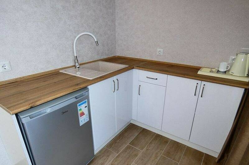 4-х местный с балконом и миникухней