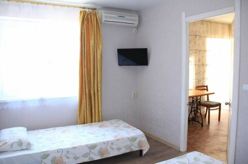 Трехместная комната с кухней