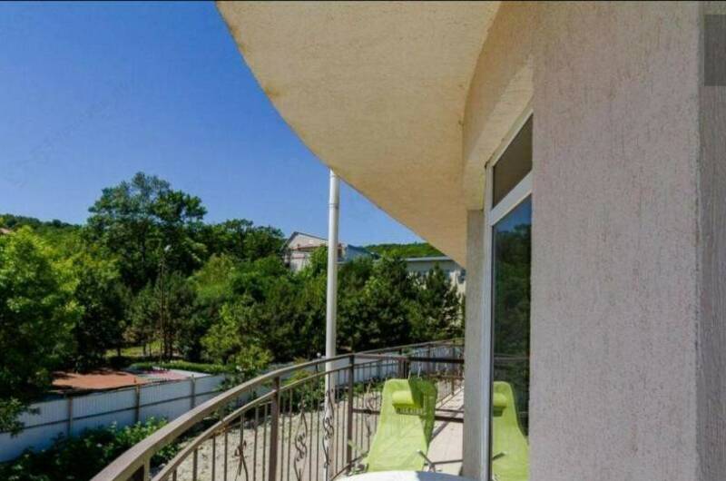 Четырехместный с балконом