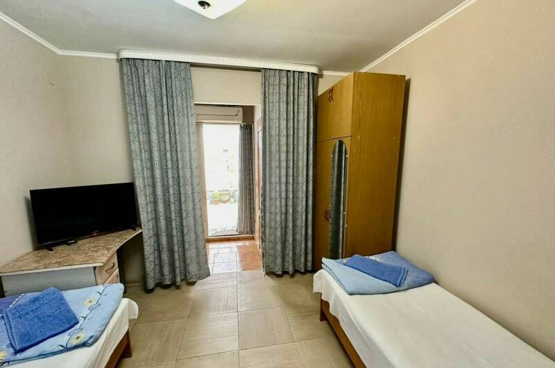 № 4 Двухместный с с личной зоной отдыха