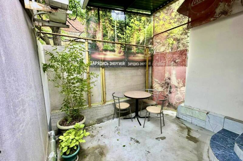 № 6 Трёхместный с личным двориком