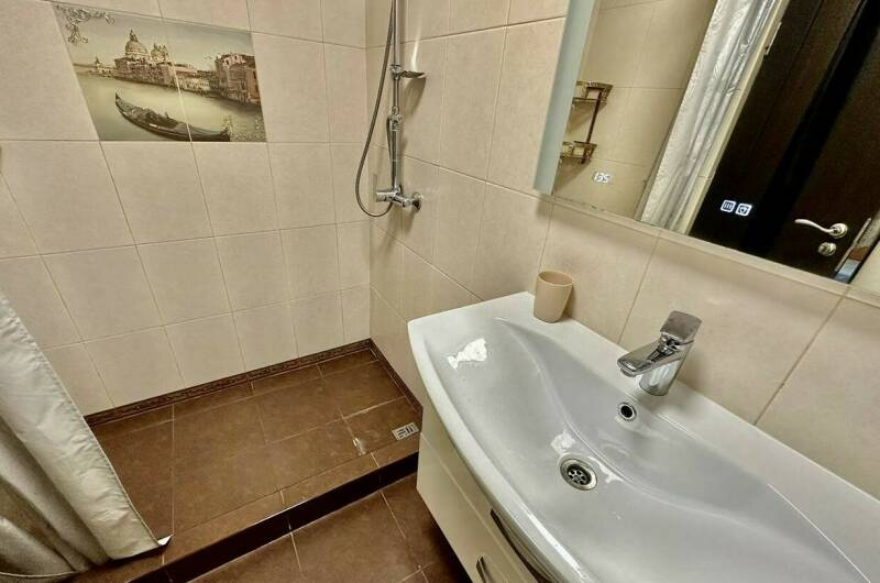 № 9 Трехместный на 2 м этаже