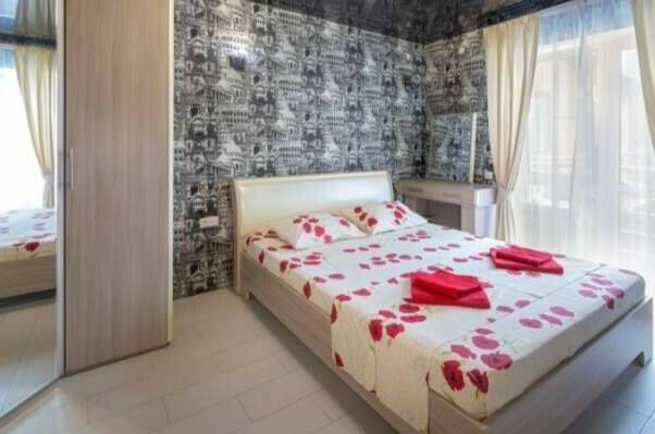 Двухкомнатные апартаменты с кухней