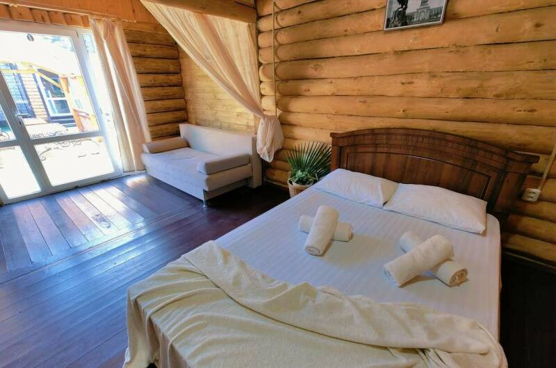 2-х комнатный 1-но этажный с террасой на 7 чел