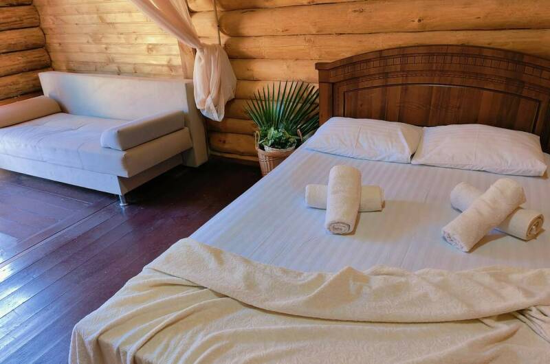 2-х комнатный 1-этажный с мини-кухней и террасой