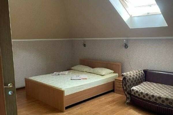 Трехместный номер «Комфорт» + доп.место. Мансарда