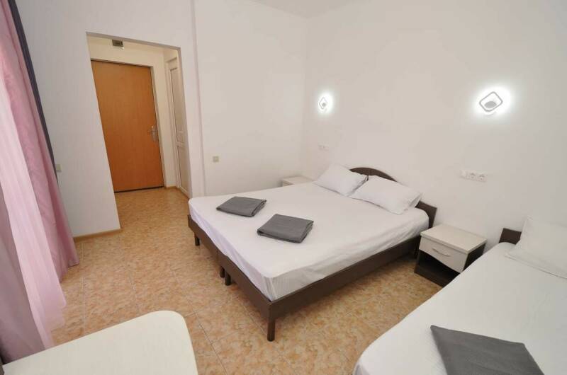 Трехместный «Полулюкс» с балконом