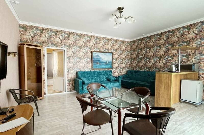 Двухкомнатный «Семейный» с видом на море