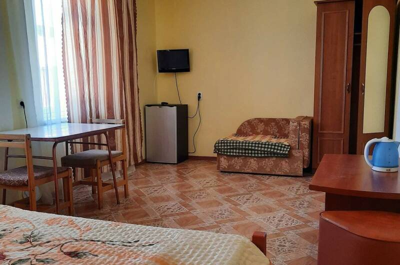 Номер «Стандарт» 2 местный + 1 доп. (2 этаж)