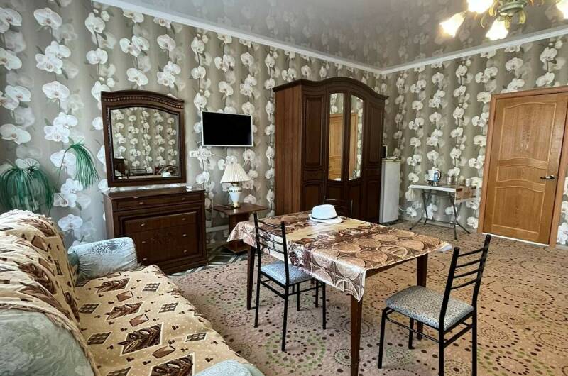 Однокомнатный номер на 4 человека + 2 доп. места