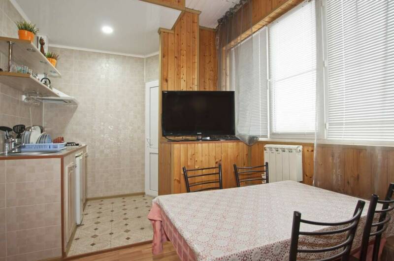 Двухкомнатный стандарт с кухней на третьем этаже