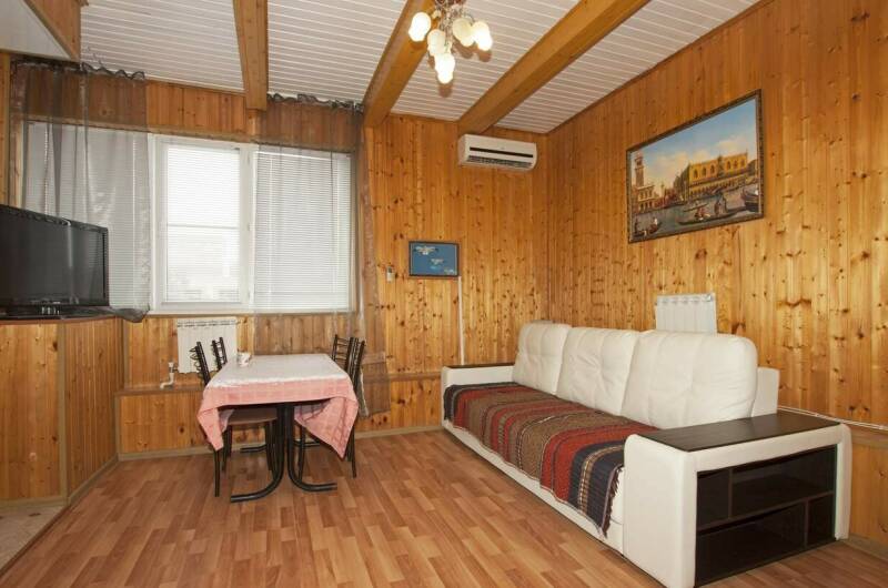 Двухкомнатный стандарт с кухней на третьем этаже