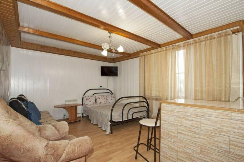 Стандарт-студия без кухни на третьем этаже