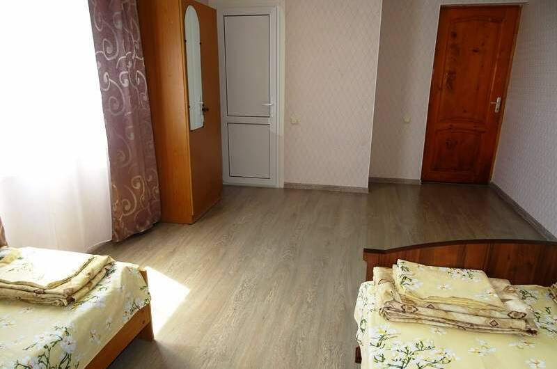 Трёхместный с удобствами