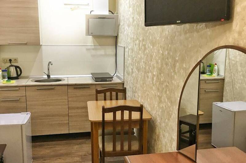 Студия с кухней до 4 гостей