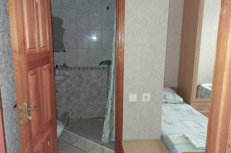 Двухкомнатный номер (до 6 человек)