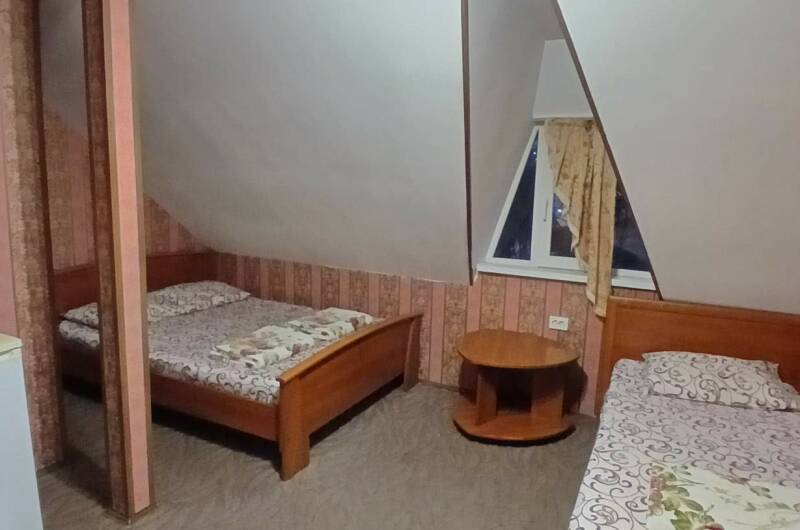 Трехместный «Мансарда»