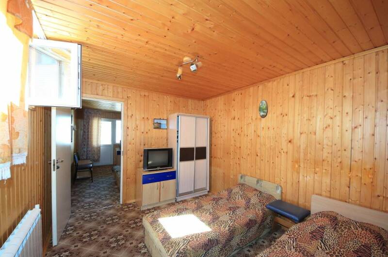 Двухкомнатный номер с отдельной террасой и кухней