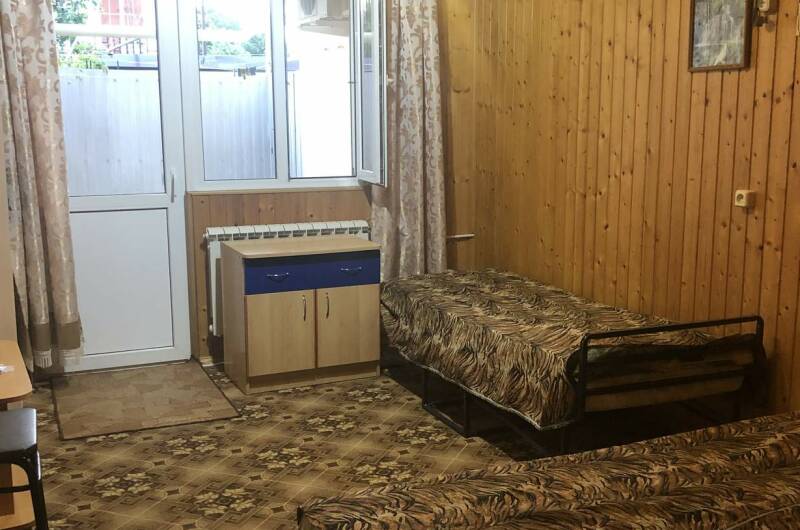 Двухкомнатный номер с отдельной террасой и кухней