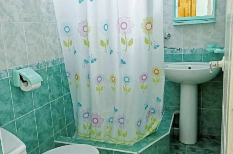 Трехместный номер с балконом