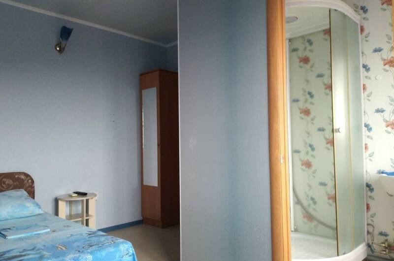 3-х местный (номер 43) с видом на море
