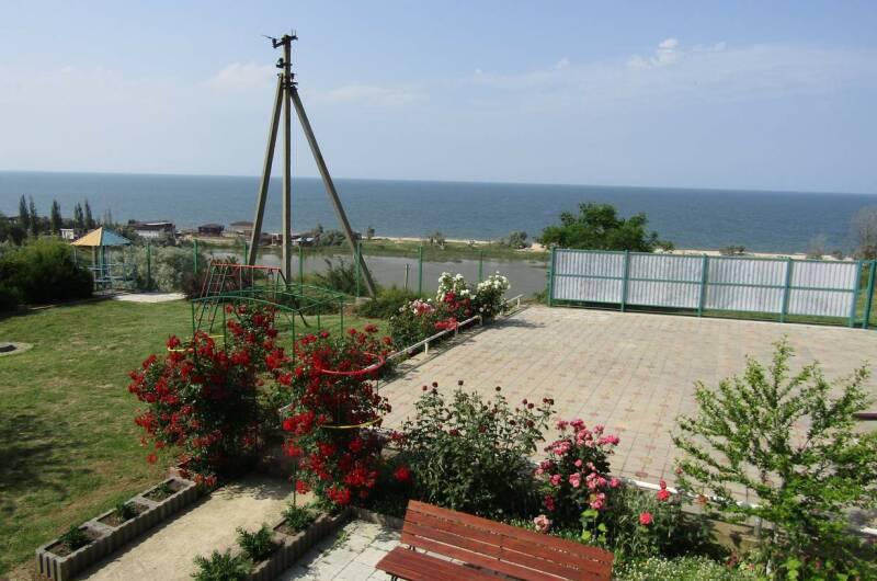 Трехместный номер с видом на море