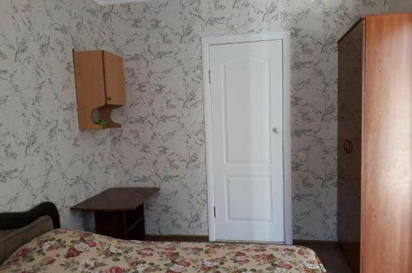 2-ух местный однокомнатный с двуспальной кроватью