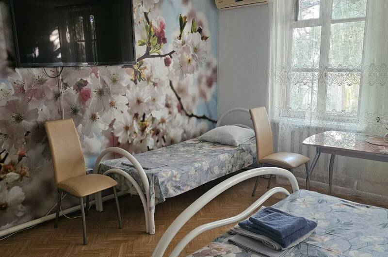 Четырехместный номер с удобствами и кухней