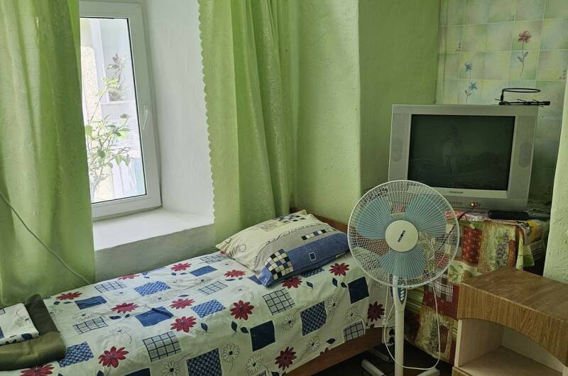 4хмест комната без удобств