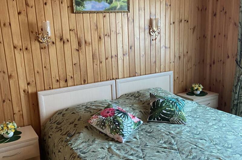 Трёхместный номер двухкомнатный